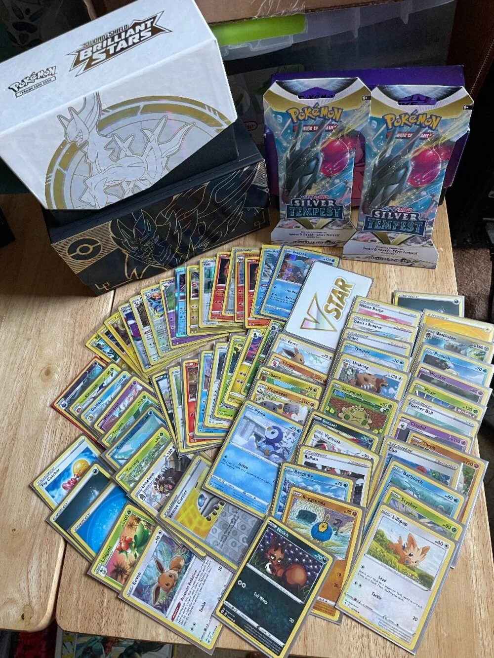 Pokémon Sword & Shield 79 Card Lot + 2 Boxes + 2 Silver Tempest Booster Packs